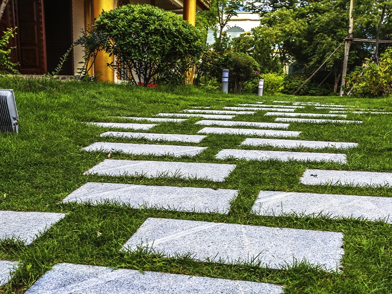 aménagement espace vert par jardinier paysagiste à Sauveterre de Guyenne Libourne et Langon